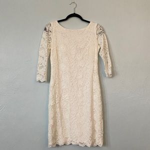 White, lace dress